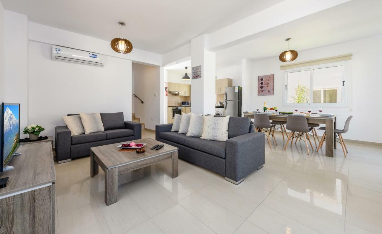 Nissini Villa #4 Ayia Napa Exteriör bild